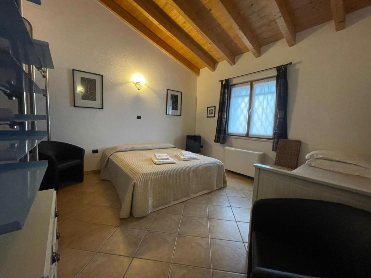 Garda Lake - Appartamenti Castelnuovo del Garda Extérieur photo