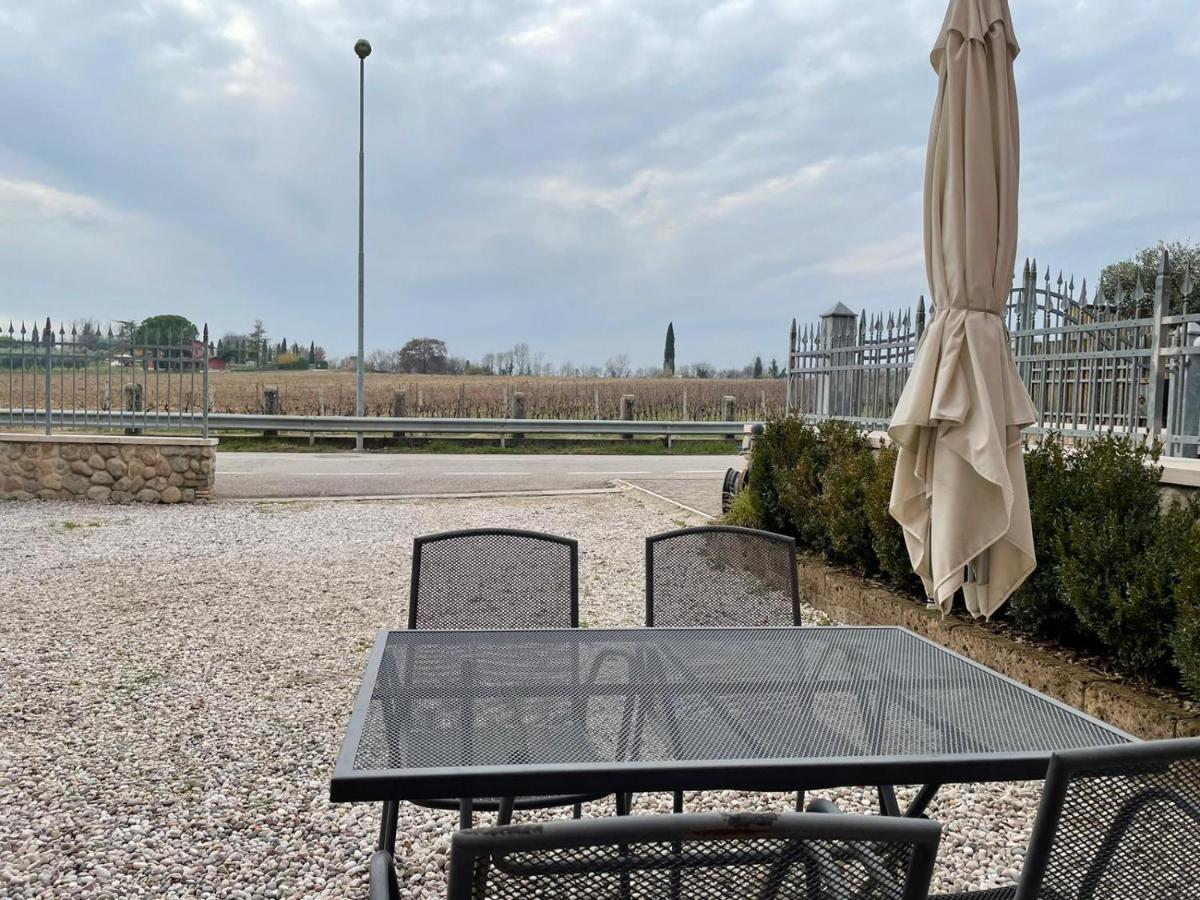 Garda Lake - Appartamenti Castelnuovo del Garda Extérieur photo