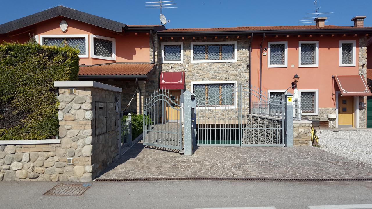 Garda Lake - Appartamenti Castelnuovo del Garda Extérieur photo